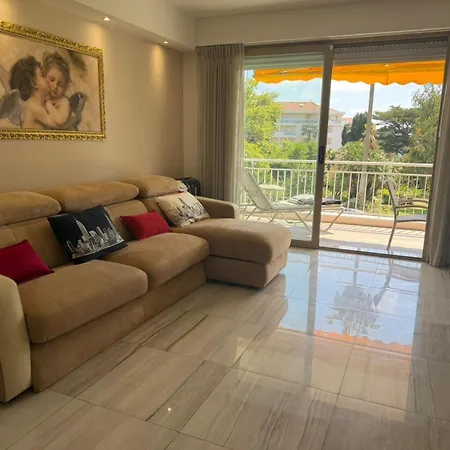 Apartment Elegant Avec Terrace *