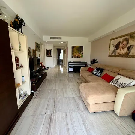 Elegant Avec Terrace Appartement Cannes